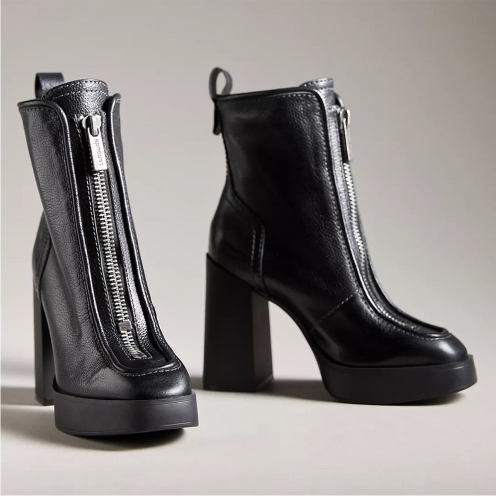 NEW Larroude Nicole Hi Boot - Black Leather
Size 8.5